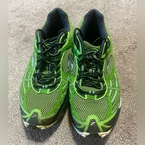 Brooks Green Athletic Shoes